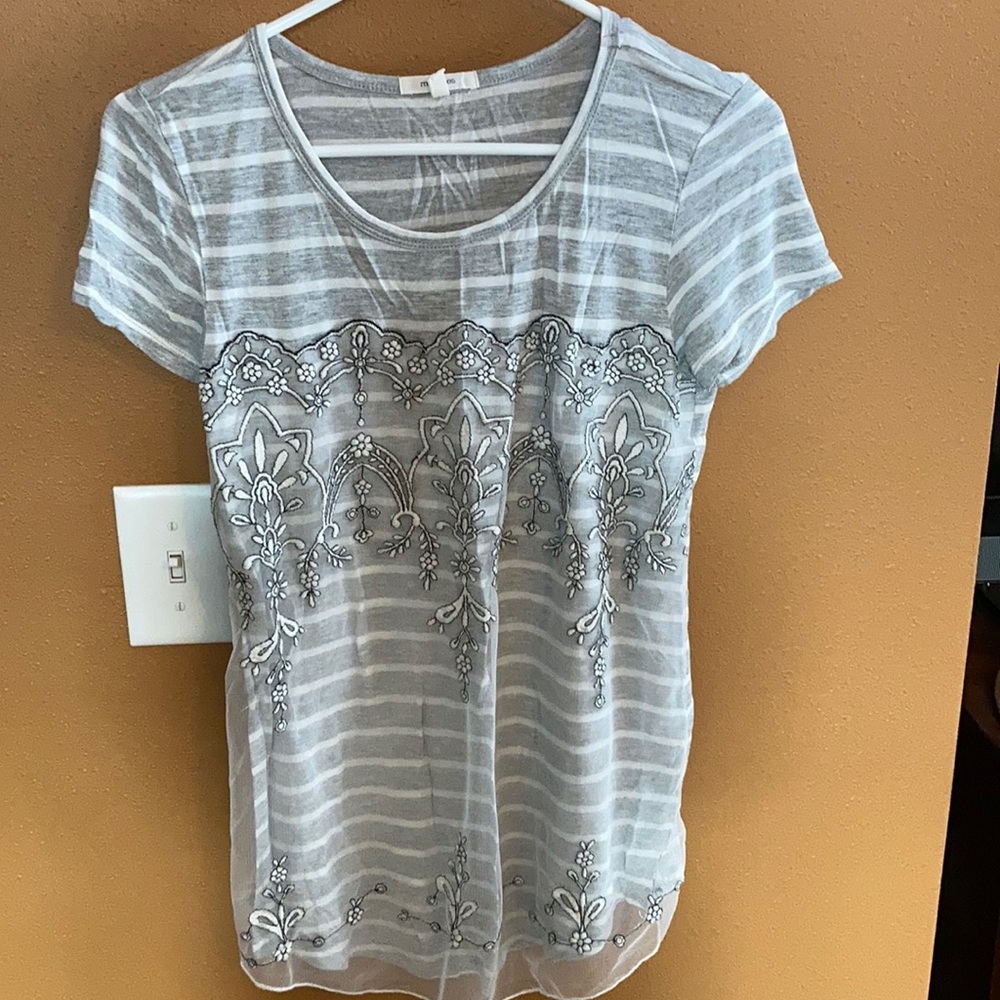 Cute and comfortable Maurice’s top